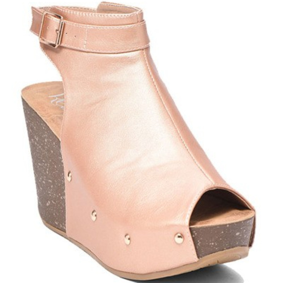 Boutique Shoes - ROSE GOLD WEDGE HEEL